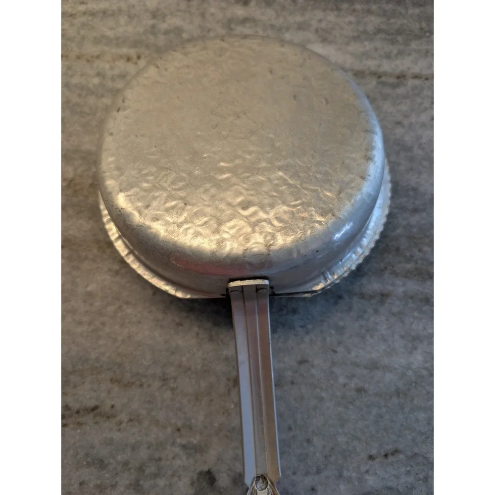 Hand Wrought Creations Aluinum‎ Pan W/Lid Tulip Design Hammered